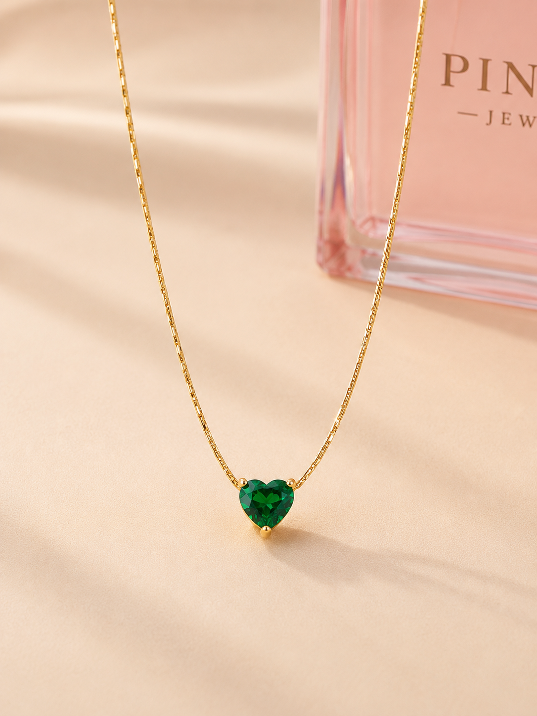 Verdelune Heart Necklace