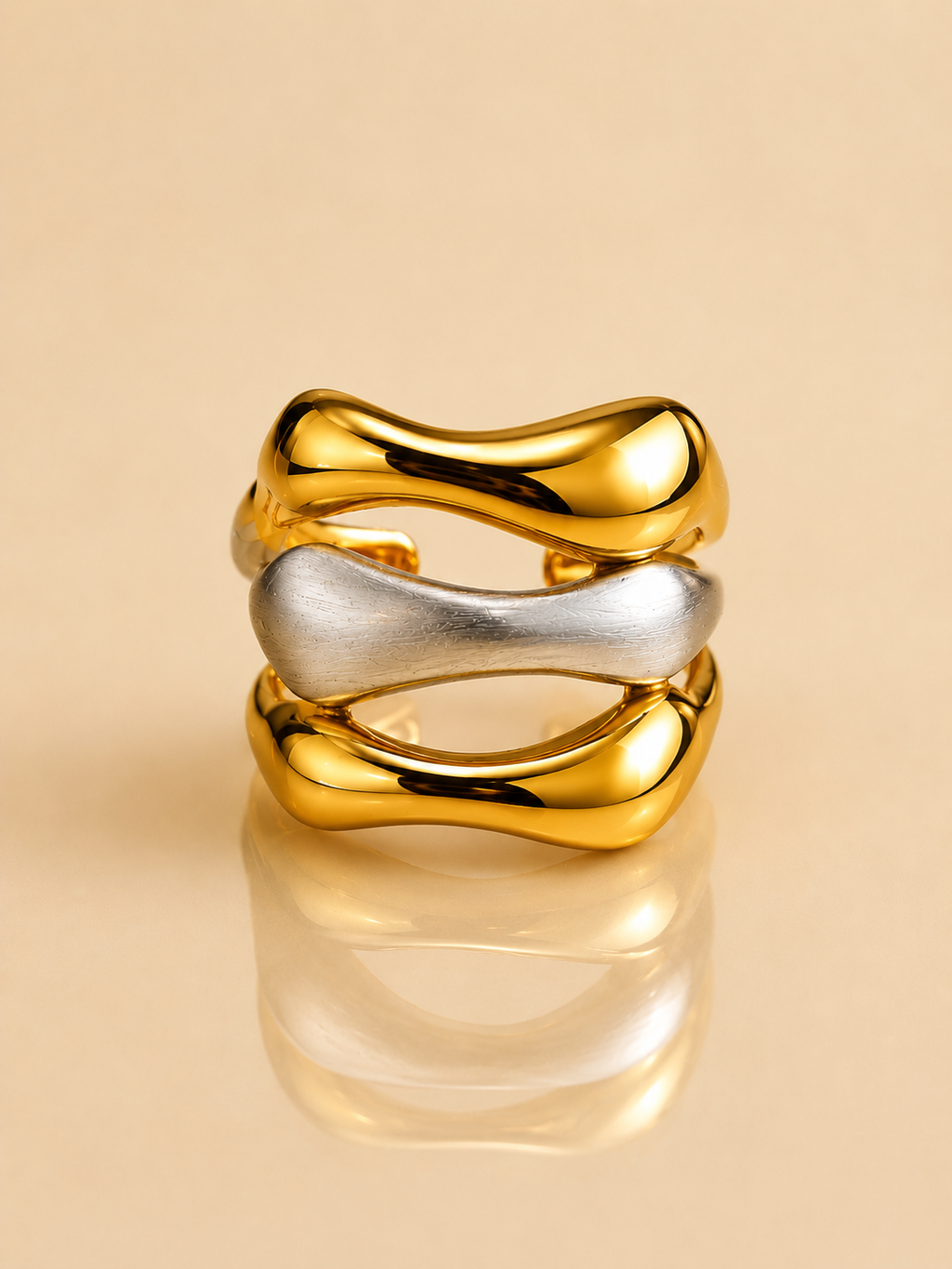 Élan Curve Ring