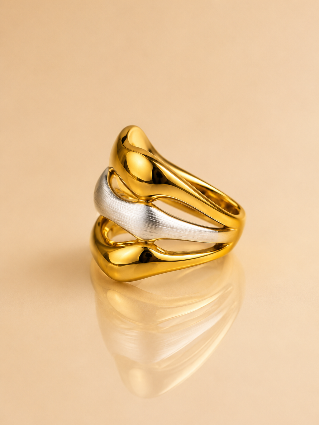 Élan Curve Ring