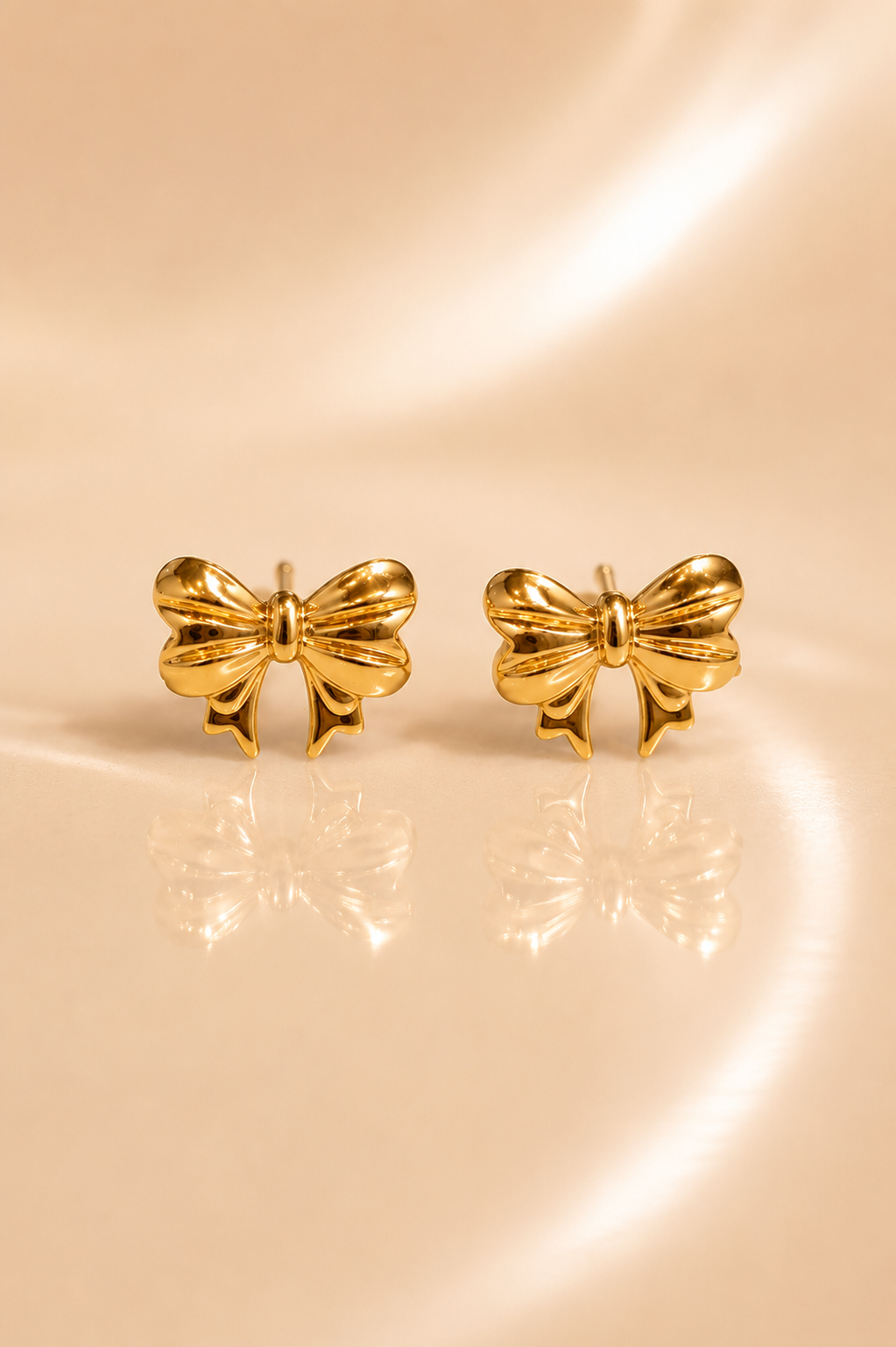Veloura Bow Earrings