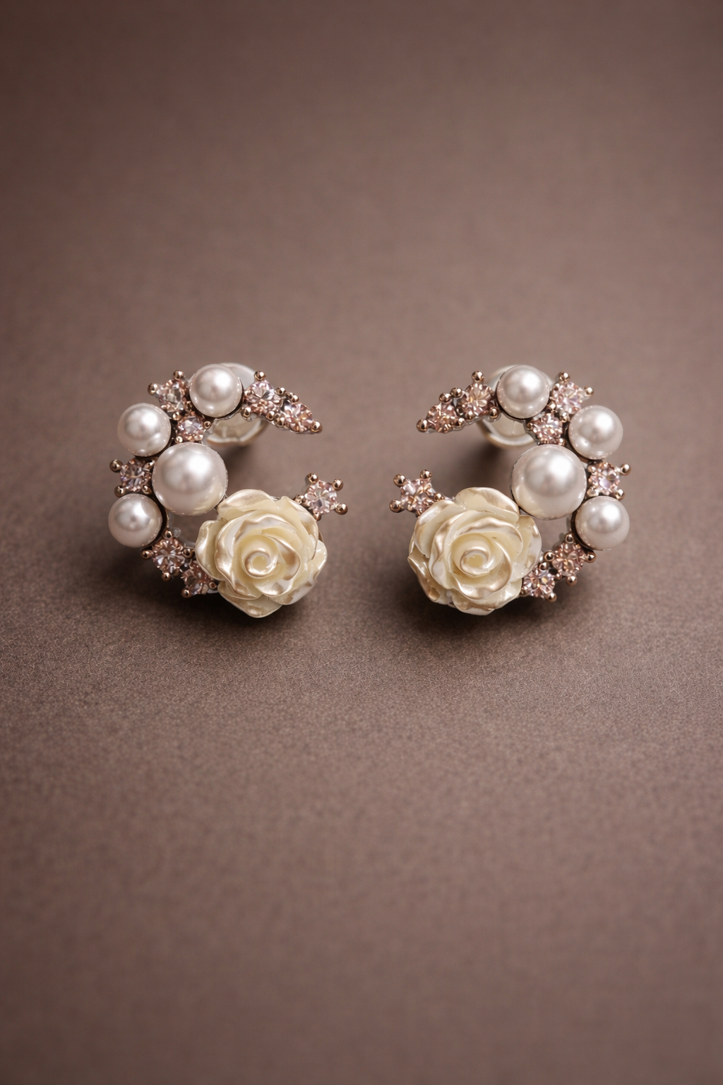 Pearl Rosé Studs