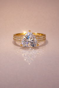 Tria Luxe Spark Ring