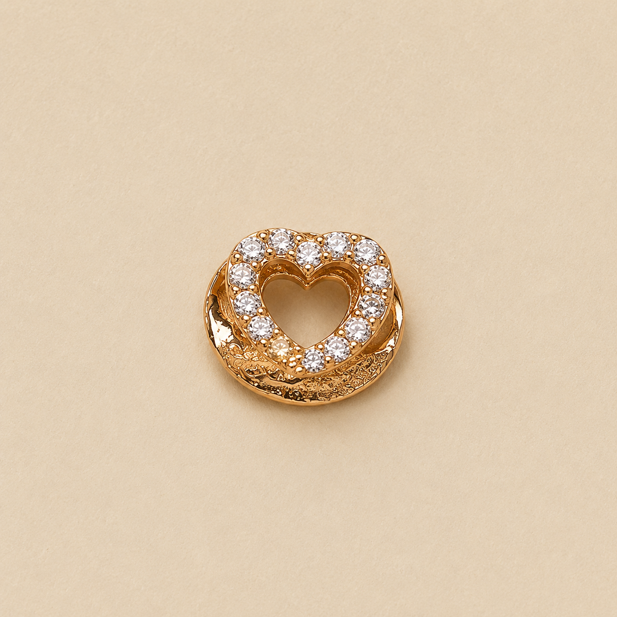 Lovelle Charm