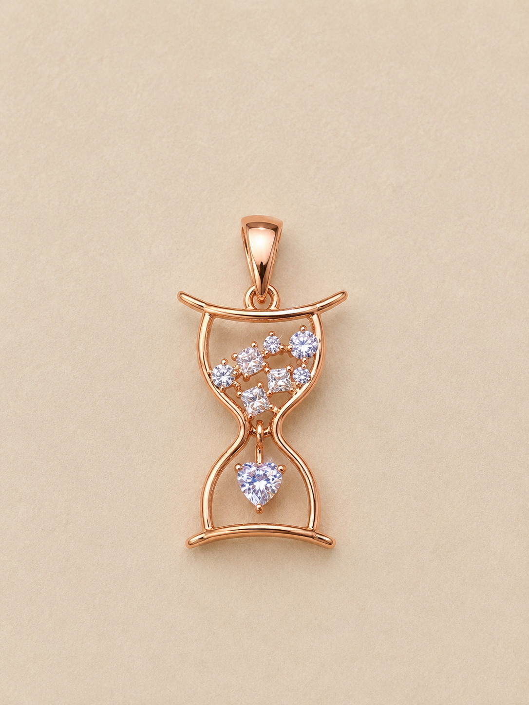 Eternelle Hourglass Pendant